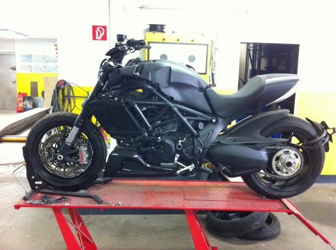 Ducati Diavel umbau beginn Sept.2011