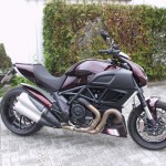 Diavel Colour Point Edition